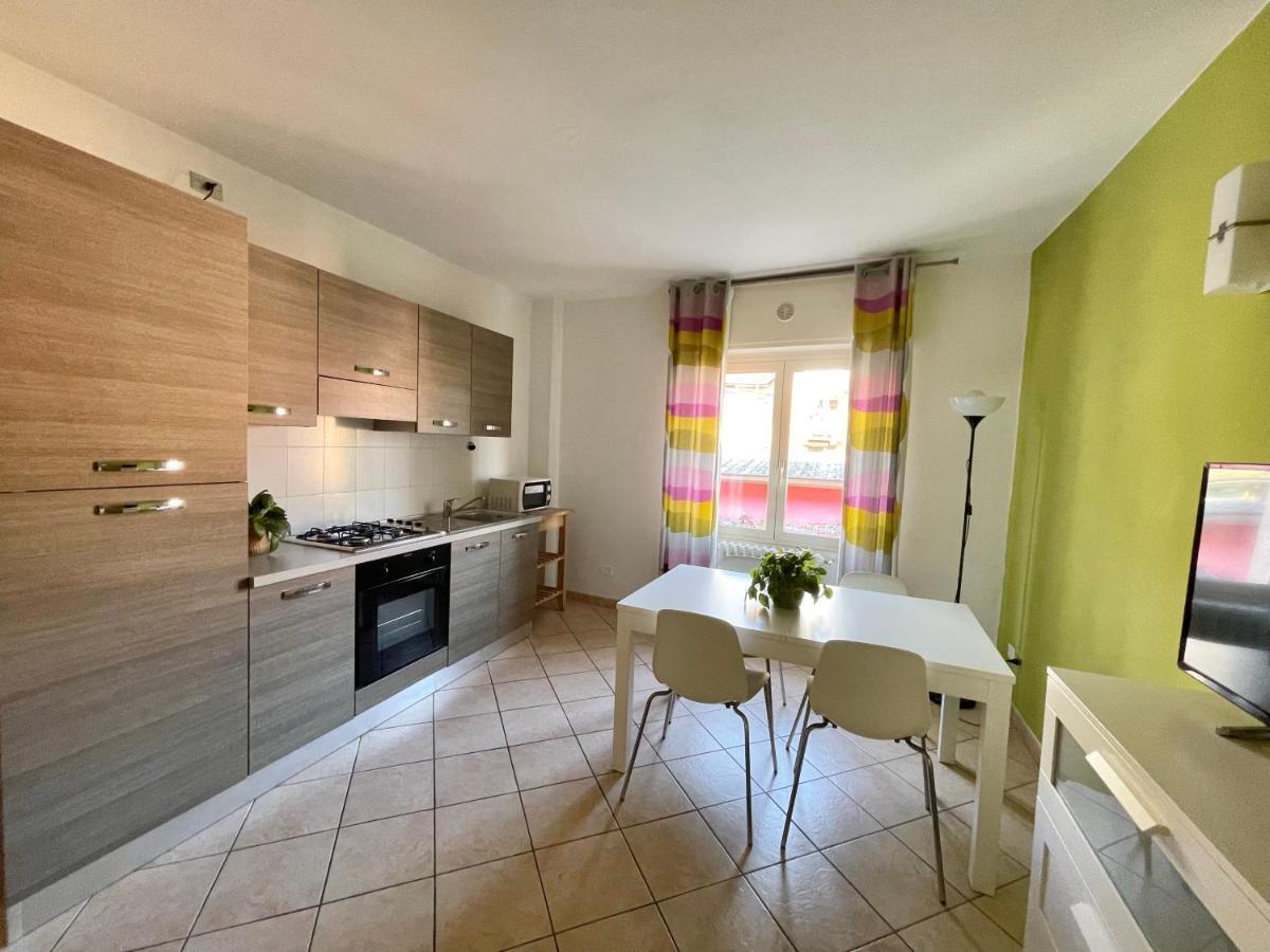 Borgo Antico Apartments トスコラーノ・マデルノ エクステリア 写真