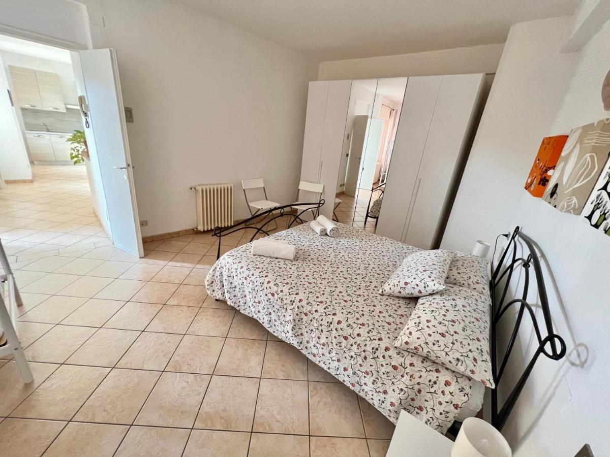 Borgo Antico Apartments トスコラーノ・マデルノ エクステリア 写真